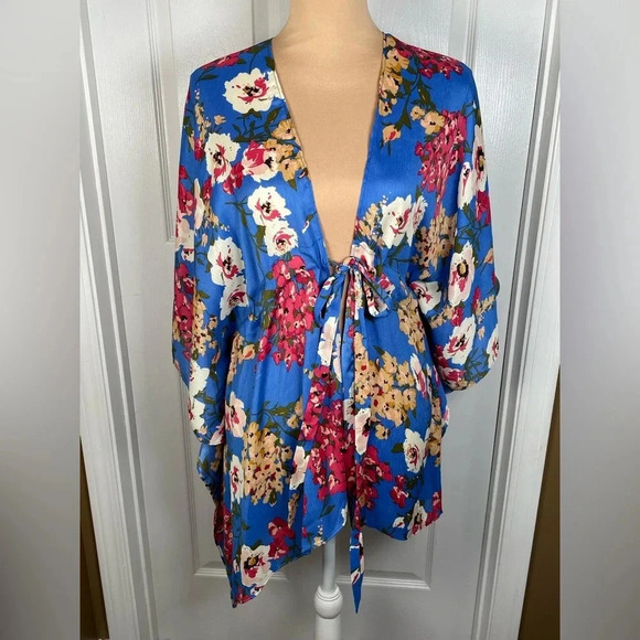 UMGEE Meet Me At The Resort Boutique Floral Kimono‎ NWT Sz Small - Picture 5 of 7